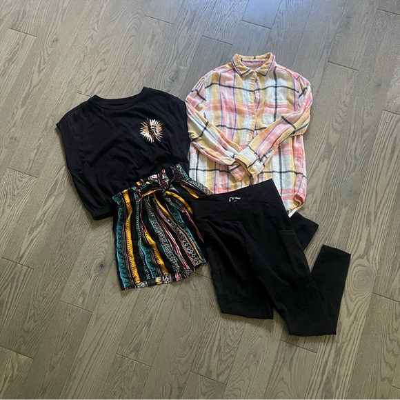 Bundle of Girls (size Medium) Clothes - 15 items! - Picture 4 of 5